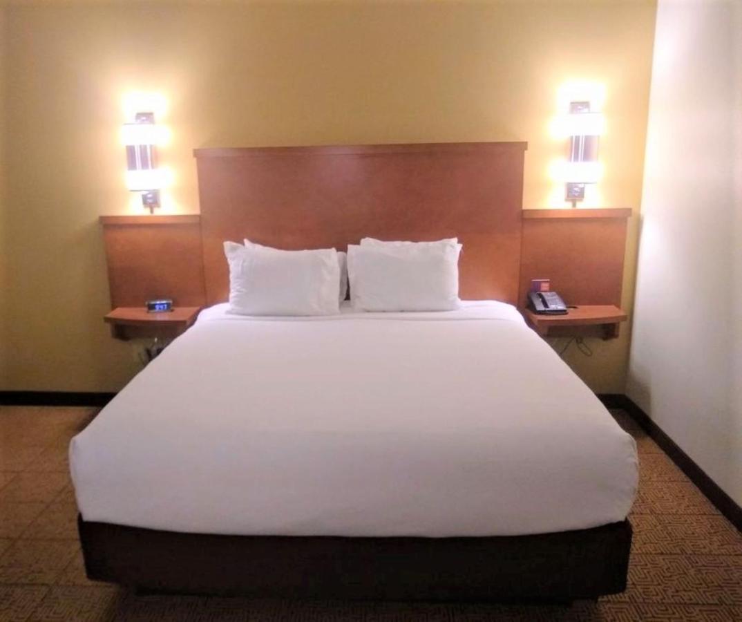 Hyatt Place Des Moines Downtown Exterior foto